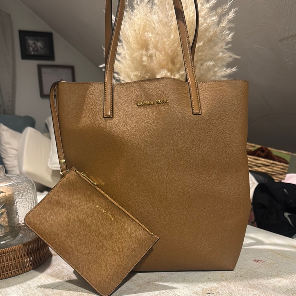 Michael Kors Brown Leather Tote with Pouch
